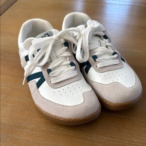 Xero Kelso W8 Barefoot shoes